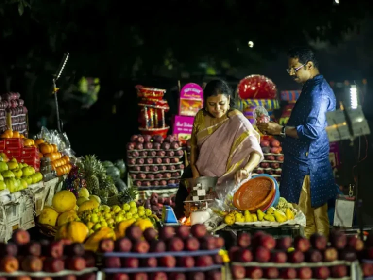 Retail Inflation: खुदरा महंगाई अक्टूबर में घटकर कई साल के निचले स्तर 0.25% पर आई, GST कटौती का मिला फायदा
