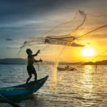 केंद्र सरकार ने लागू किया डीप सी फिशिंग का नया नियम, विदेशी जहाजों पर बैन से मछुआरों की बढ़ेगी आय